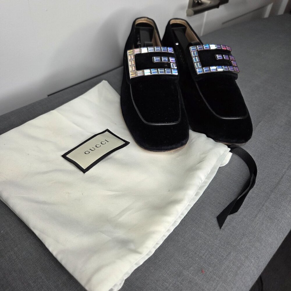 Authenticated Gucci Women's Crystal Black Velvet Slip-On Loafers - Size 38.5 - Picture 2 of 9